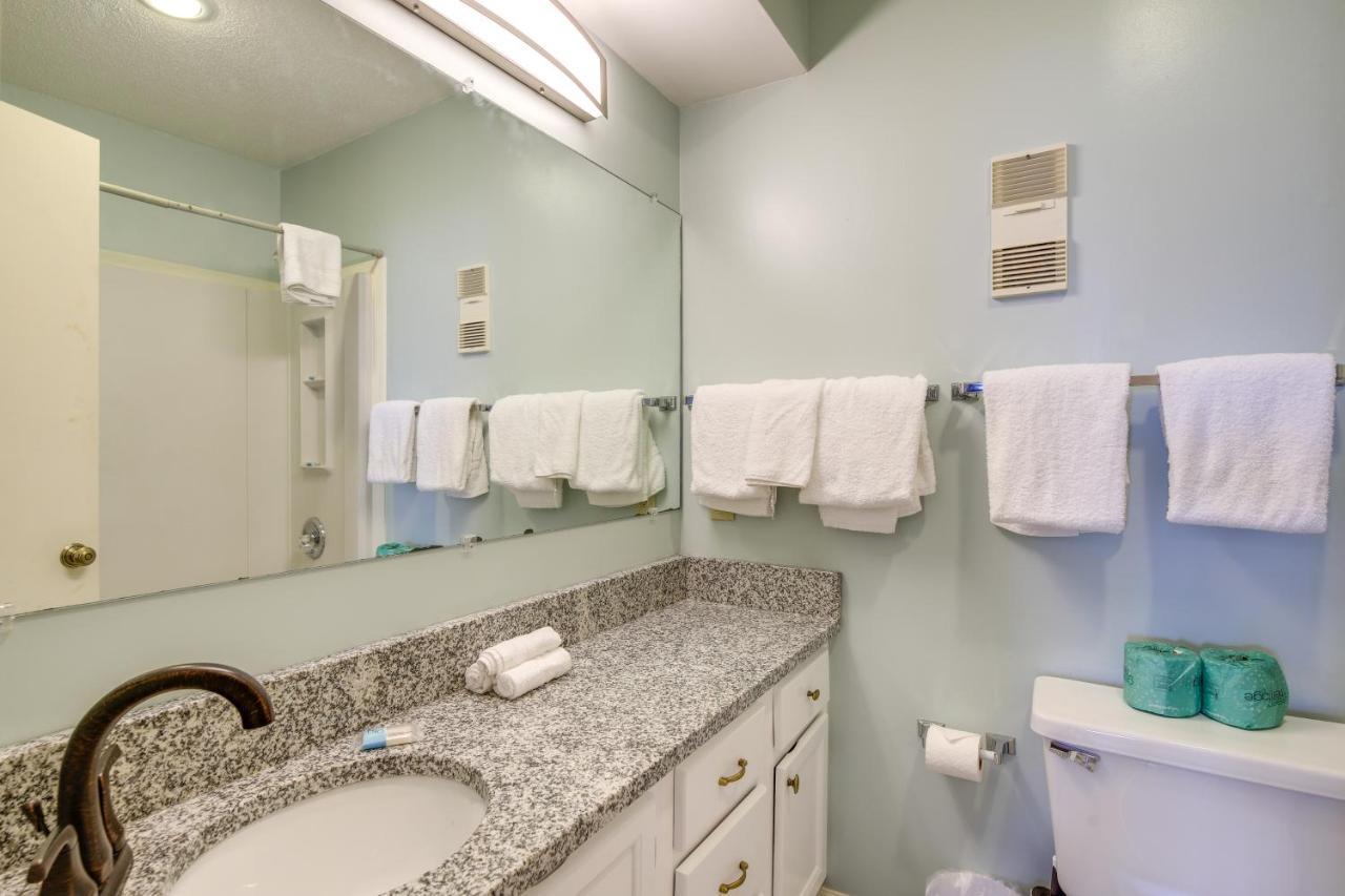 Gatlinburg Mountaintop Condo With Balcony And Views! Exterior photo