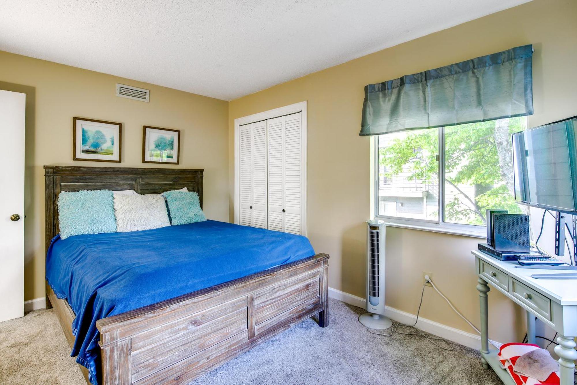 Gatlinburg Mountaintop Condo With Balcony And Views! Exterior photo